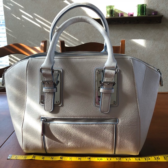 Charming Charlie Handbags - NWT Bag - White with baby blue accents